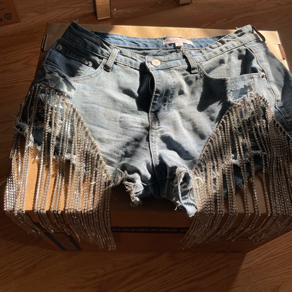Denim Shorts 🔥
